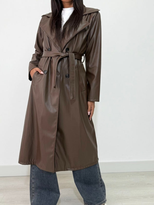 Trench lungo in ecopelle con rever classico maniche lunghe con bottone e cintura inclusa