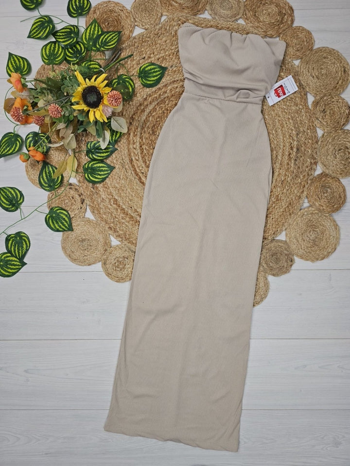 Abito a costine lungo a fascia con coppe - Beige - Level Stores