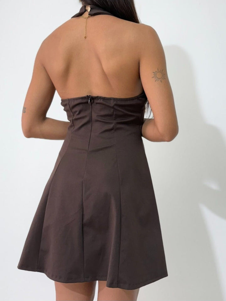 Abito corto con scollo all'americana con coppe preformate Gonna svasata Volant con zip elasticizzato Bordo Level Stores