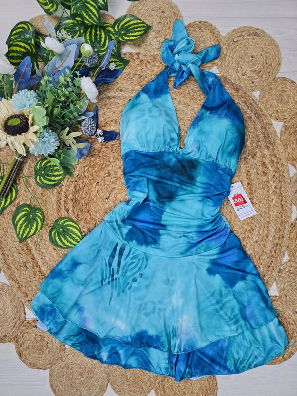Abito corto in chiffon multicolore con scollo all'americana con coppe preformate Gonna svasata Volant con balza sul fondo - Azzurro - Level Stores