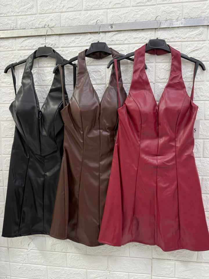 Abito corto in ecopelle con scollo all'americana dotato di coppe preformate elasticizzato Rosso Level Stores