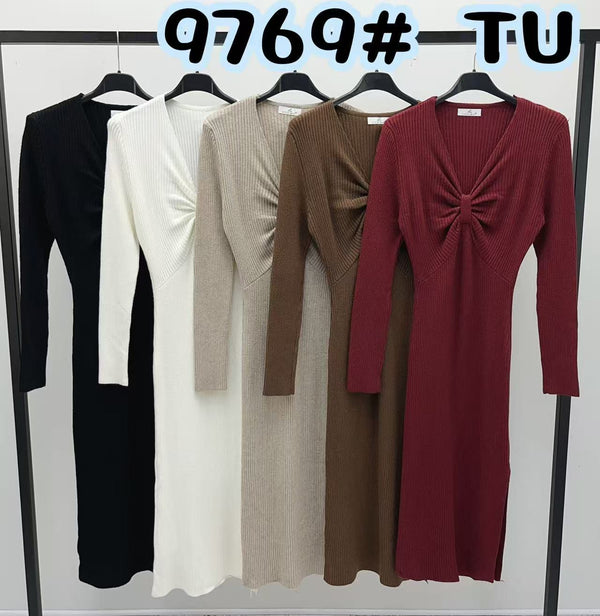 Abito di maglione a costine scollo a V manica lunga aderente elegante elasticizzato morbido e caldo Nero Level Stores