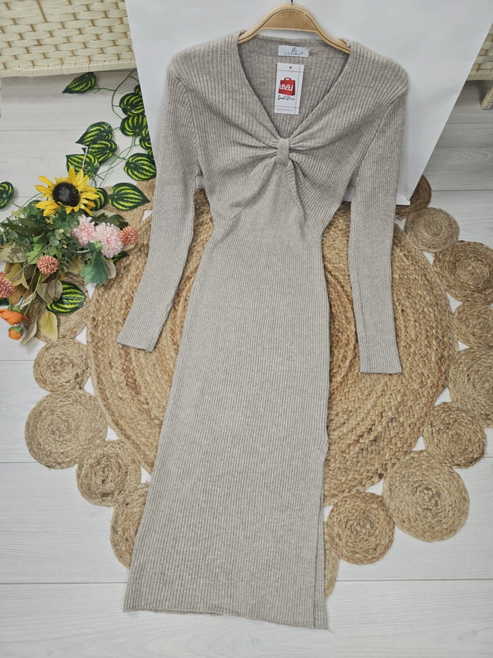 Abito di maglione a costine scollo a V manica lunga aderente elegante elasticizzato morbido e caldo Nero Level Stores