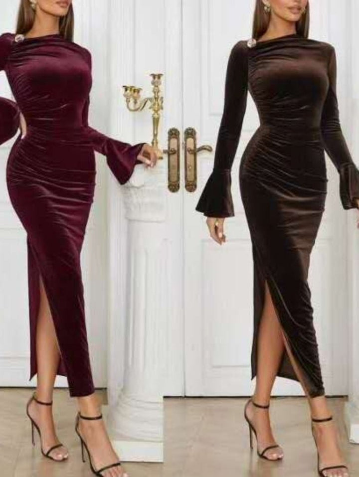 Abito in ciniglia manica lunga elegante con spacco elegante Nero Level Stores