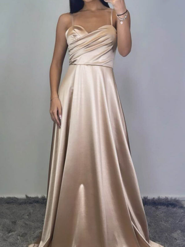 Abito in raso scollo a cuore Elegante abito lungo con coppe spalline sottilli - Champagne - Level Stores
