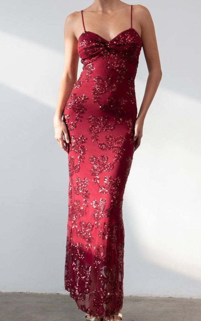 Abito in tulle con scollo a cuore con ricamo con paillettes aderente elasticizzato elegante Nero Level Stores