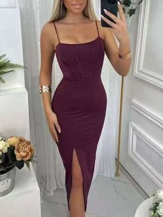 Abito lungo dotato di coppe preformate, bretelle e spacco elasticizzato Bordo Level Stores