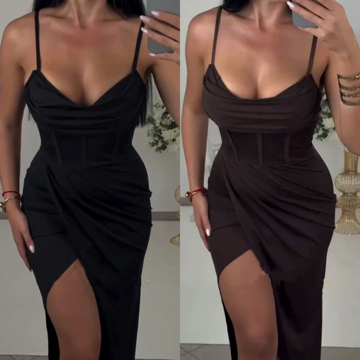 Abito lungo dotato di coppe preformate bretelle e spacco elasticizzato Nero Level Stores
