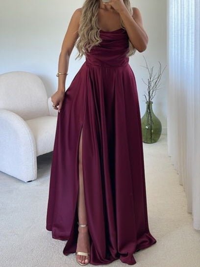 Abito lungo in raso con bretelle regolabili spacco e chiusura con zip elegante Bordo Level Stores