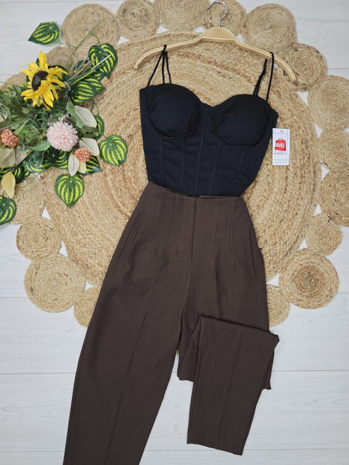 body con coppe preformate con bretelle aderente elasticizzato Marrone Level Stores