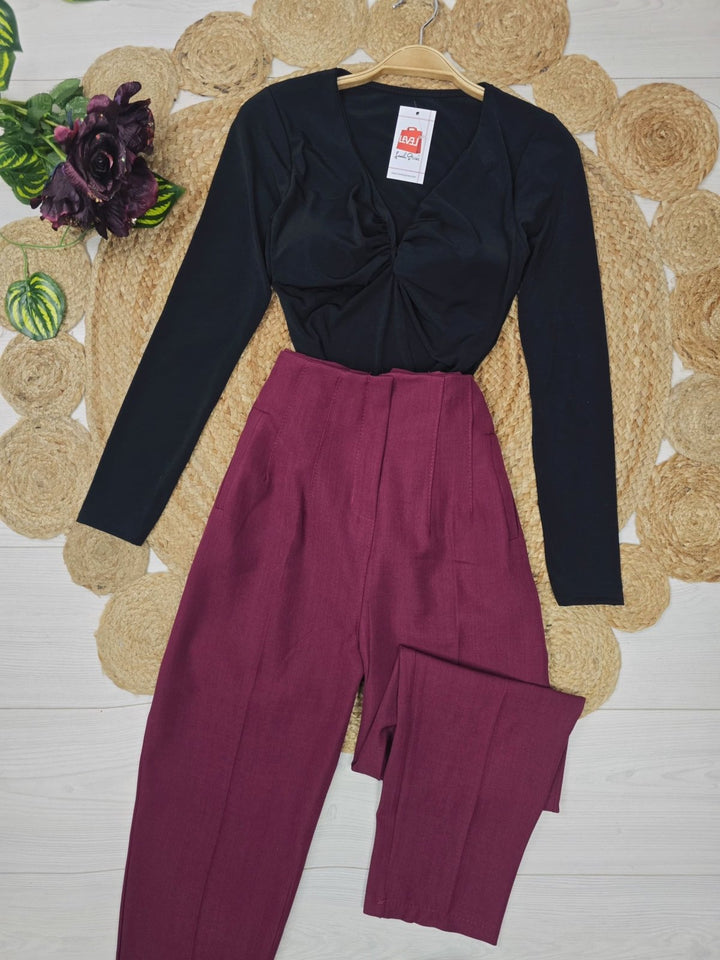 Body elasticizzato scollo a V Coppe preformate manica lunga aderente Casual Bordo Level Stores