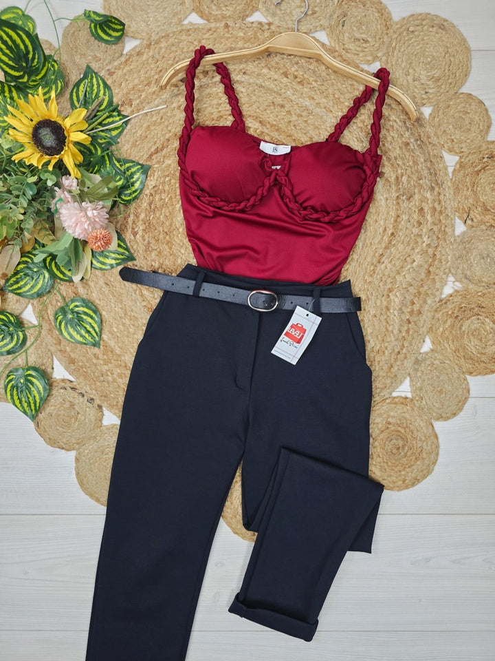 Body in lycra con bretelle intrecciate coppe preformate elasticizzato Bordo Level Stores
