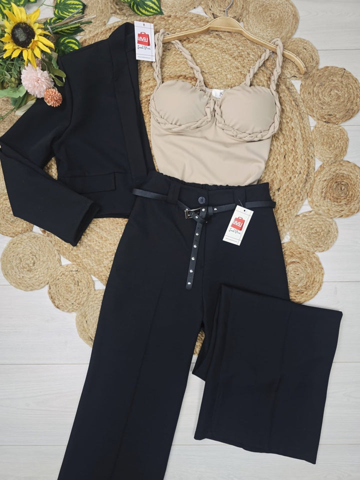 Body in lycra con bretelle intrecciate coppe preformate elasticizzato Beige Level Stores