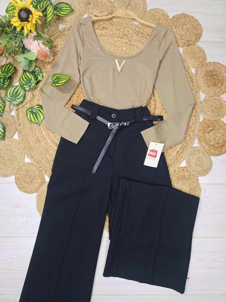 Body in lycra con manica lunga scollo a v elasticizzato Beige Level Stores