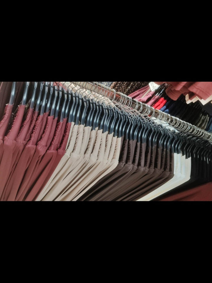 Body in lycra con manica lunga scollo a v elasticizzato Bordo Level Stores