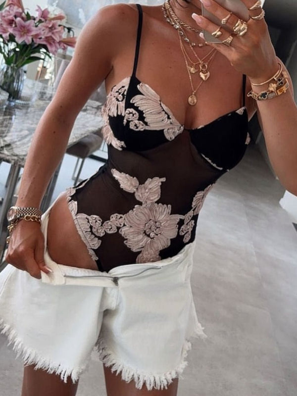 Body in tulle con ricamo con scollo a cuore con coppe preformate con bretelle elasticizzato Nero/Beige Level Stores