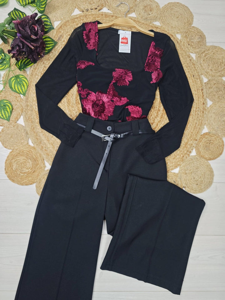 Body in tulle con ricamo con scollo quadrato elasticizzato Nero Level Stores