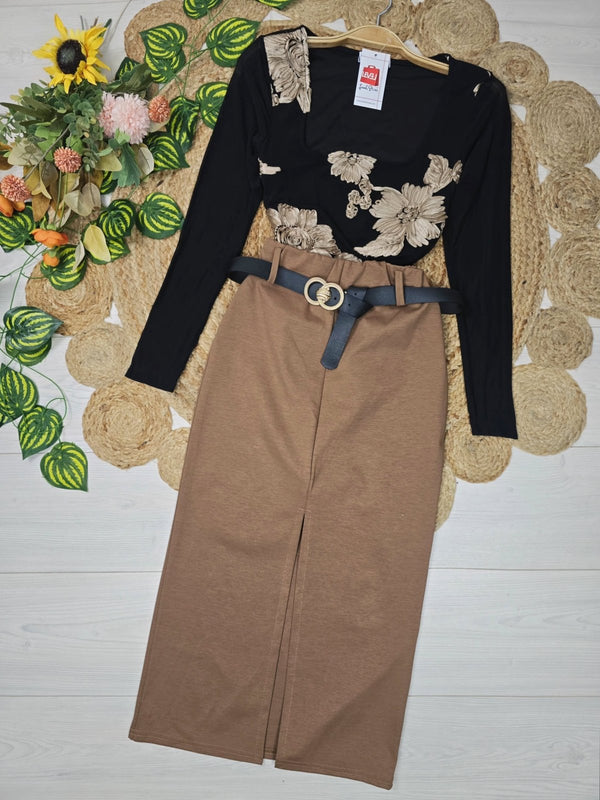 Body in tulle con ricamo con scollo quadrato elasticizzato Nero/Beige Level Stores