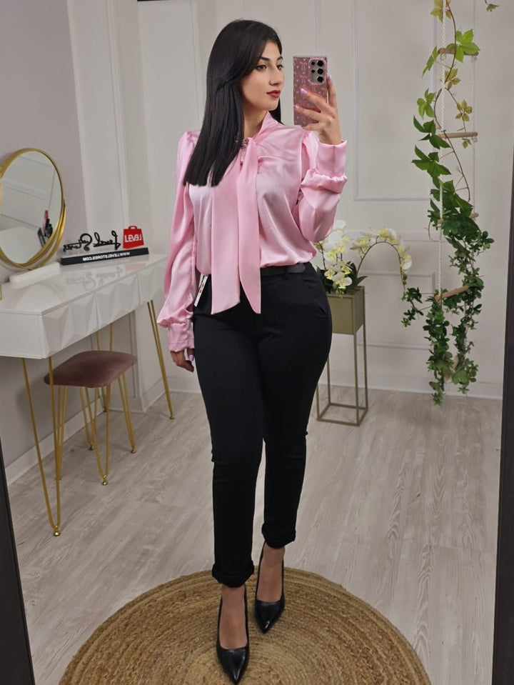 Camicia effetto raso con fiocco al collo strass - Rosa - Level Stores