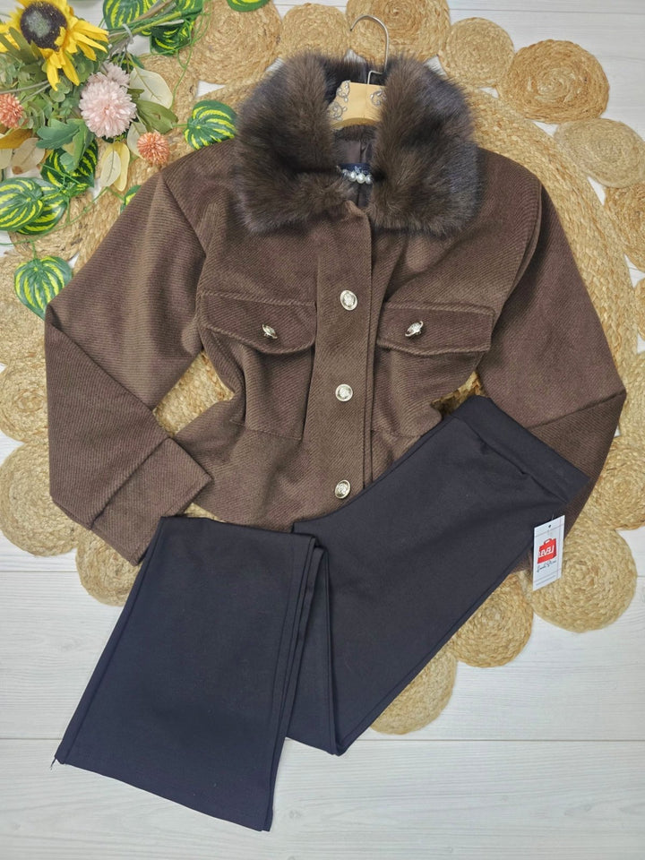 Cappotto in panno in pelliccia modello corto con tasche con fodera con maniche lunghe con bottoni morbido e caldo Nero Level Stores