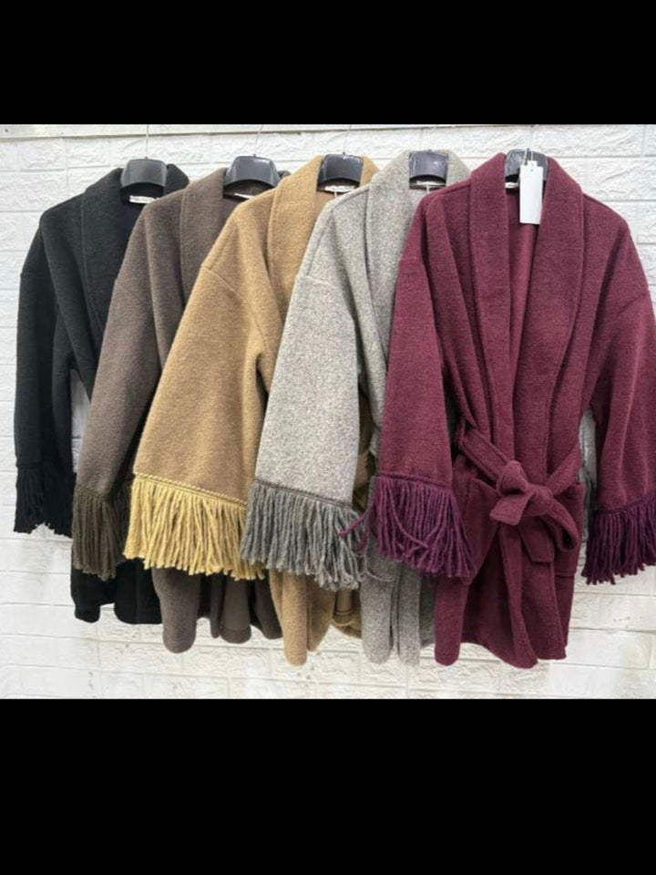 Cappotto in panno inclusa la cintura con tasche manica con frange morbido e caldo Grigio Level Stores