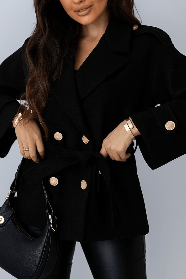 Cappotto in panno inclusa la cintura modello corto caratterizzato da chiusura a doppio bottone Nero Level Stores