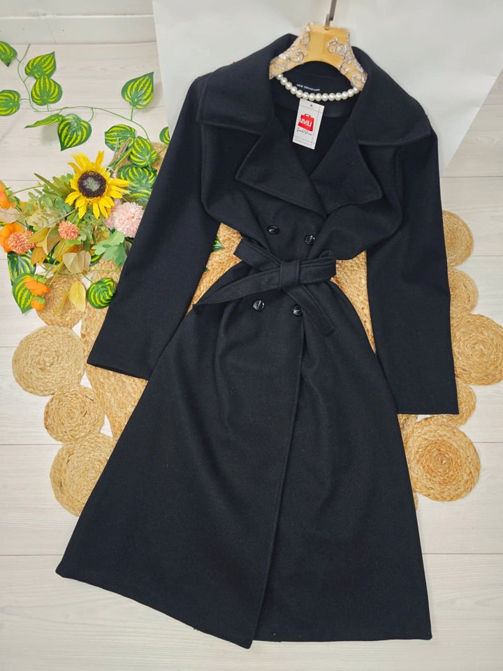 Cappotto in panno modello lungo inclusa la cintura caratterizzato da chiusura a doppio bottone caldo e morbido Nero Level Stores