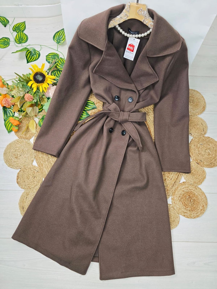 Cappotto in panno modello lungo inclusa la cintura caratterizzato da chiusura a doppio bottone caldo e morbido Nero Level Stores