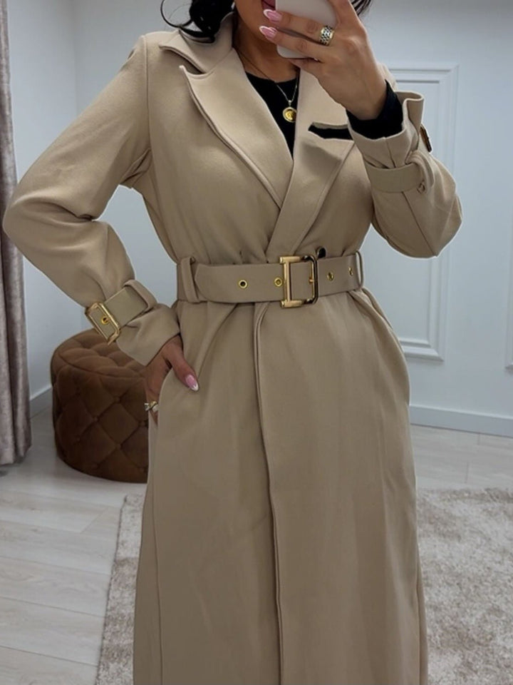 Cappotto lungo in panno caratterizzato da chiusura con bottone inclusa la cintura morbido e caldo Beige Level Stores