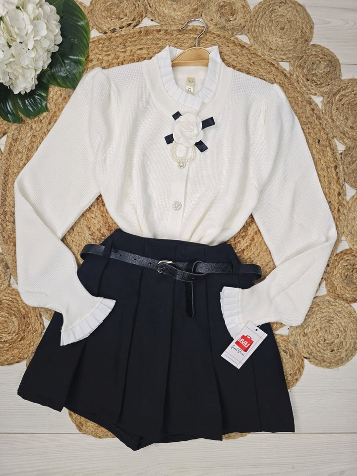 Cardigan in maglia con bottoni strass con fiore perle ,morbido e caldo Nero Level Stores