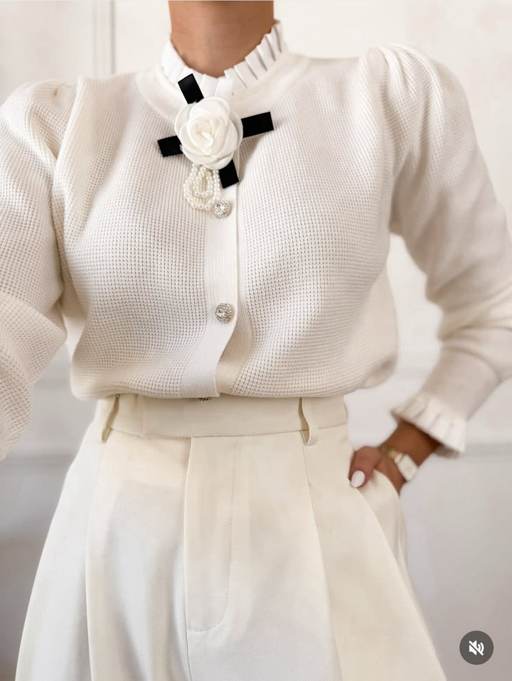 Cardigan in maglia con bottoni strass con fiore perle ,morbido e caldo Bianco Level Stores