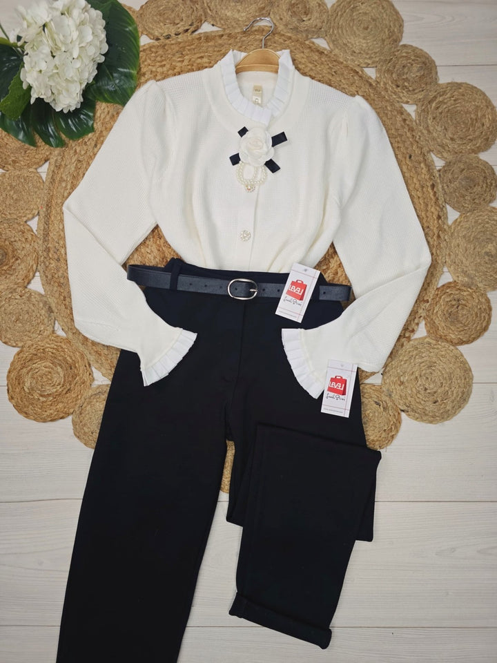 Cardigan in maglia con bottoni strass con fiore perle ,morbido e caldo Nero Level Stores