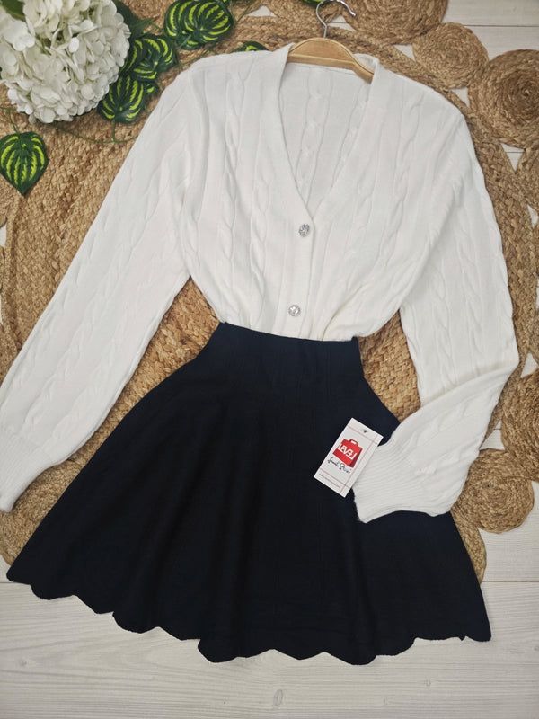 Cardigan in maglia con bottoni strass scollo a v con maniche lunghe a palloncino Bianco Level Stores