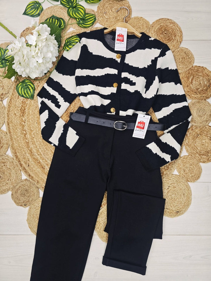 Cardigan in Maglione con fantasia astratta con bottoni Nero/Camel Level Stores