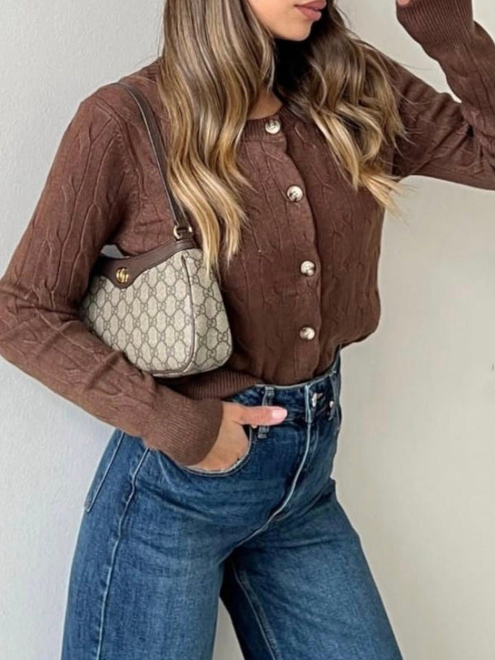 Cardigan in Maglione motivo a intreccio con bottoni morbido Marrone Level Stores