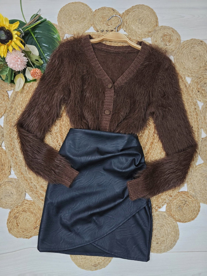 Cardigan in pelliccia modello corto con bottoni morbido e caldo Celeste Level Stores