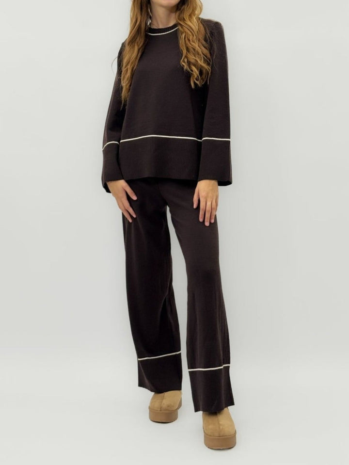 Completo composto da maglia in lana abbinato a pantaloni palazzo con vita elastica, morbido e caldo Marrone Level Stores