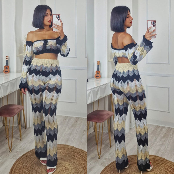 Completo effetto uncinetto traforato in lurex multicolore composto da top e pantalone a zampa con elastico in vita elasticizzato Lilla Level Stores