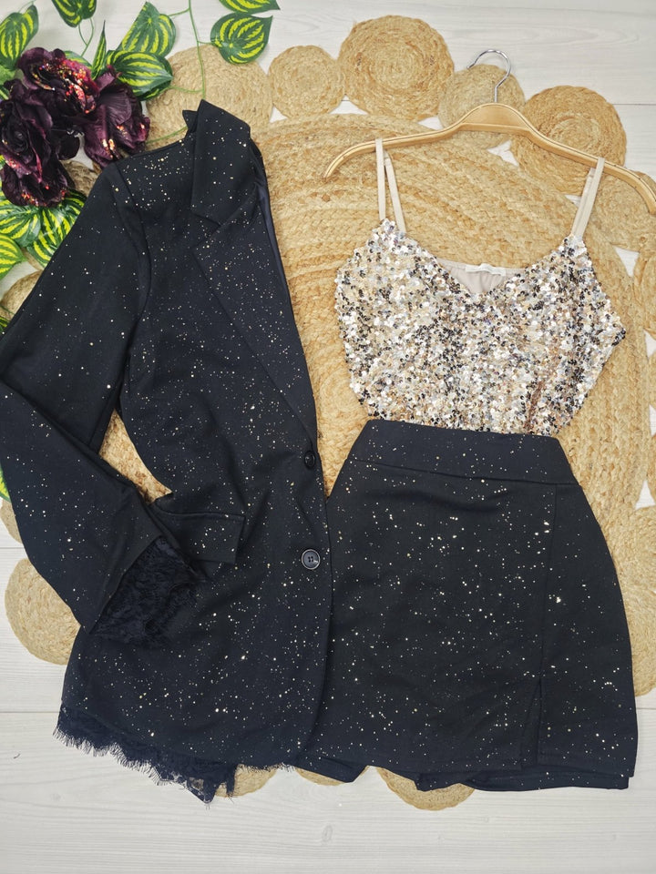 Completo in lurex con giacca foderata in pizzo e bottoni e pantagonna con vita elastico Bordo Level Stores