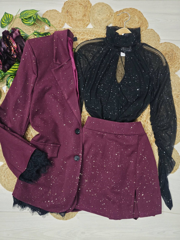 Completo in lurex con giacca foderata in pizzo e bottoni e pantagonna con vita elastico Bordo Level Stores