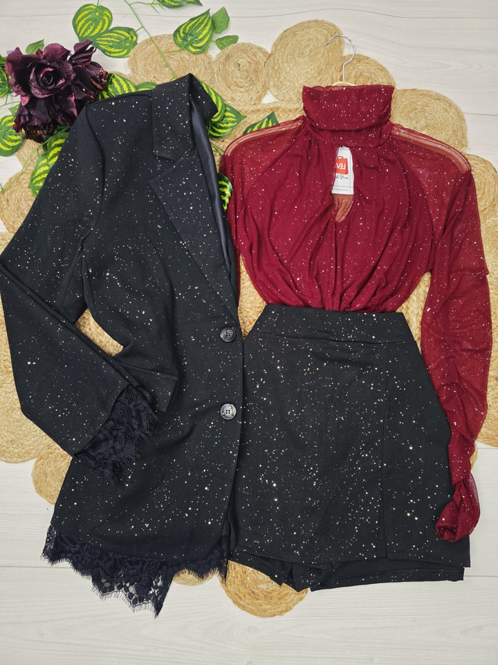 Completo in lurex con giacca foderata in pizzo e bottoni e pantagonna con vita elastico Nero Level Stores