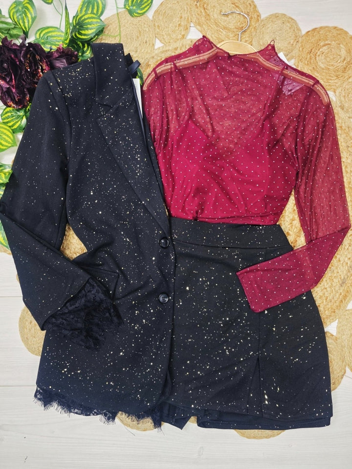 Completo in lurex con giacca foderata in pizzo e bottoni e pantagonna con vita elastico Nero Level Stores