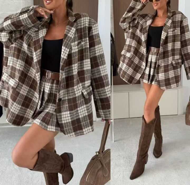 Completo in panno Giacca blazer con bottoni e pantagonna con fantasia scozzese elastico in vita inclusa la cintura pensato caldo e morbido Nero Level Stores