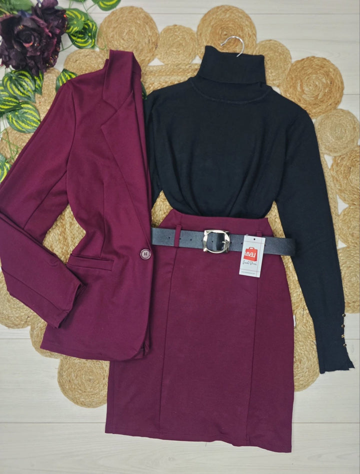 Completo sartoriale formato da giacca con bottone e gonna inclusa la cintura tessuto elasticizzato Bordo Level Stores