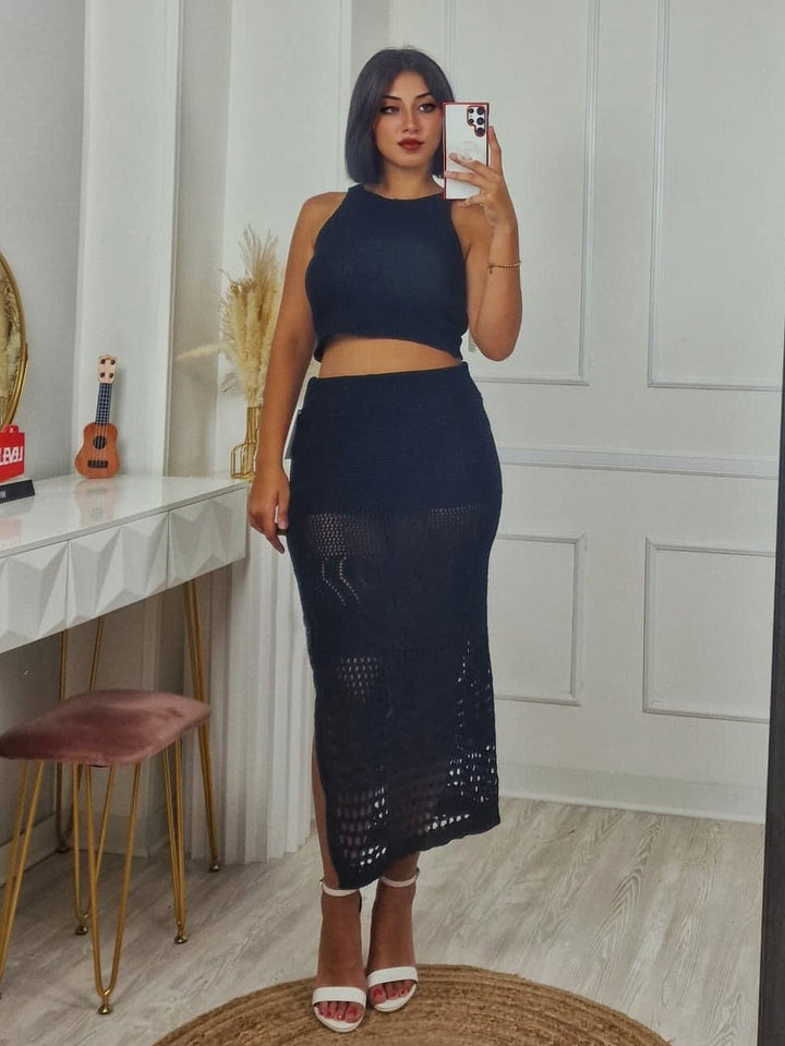 Completo traforato con top e gonna spacco laterale Nero Level Stores