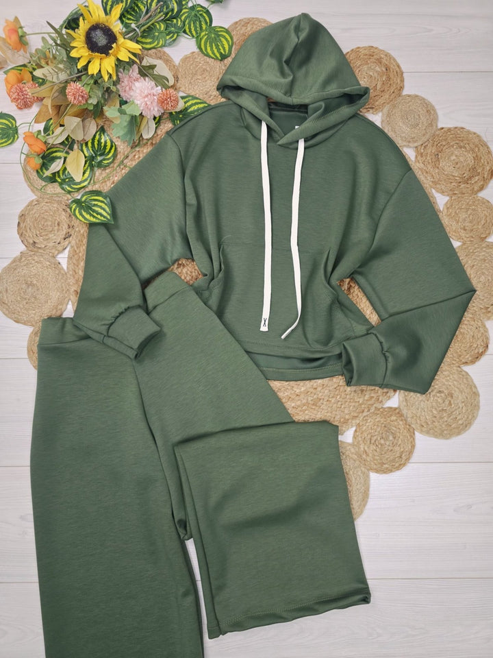Completo tuta formato da felpa con cappuccio e pantaloni con elastico in vita Bordo Level Stores