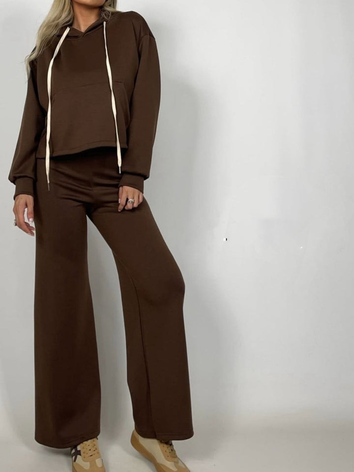 Completo tuta formato da felpa con cappuccio e pantaloni con elastico in vita Marrone Level Stores