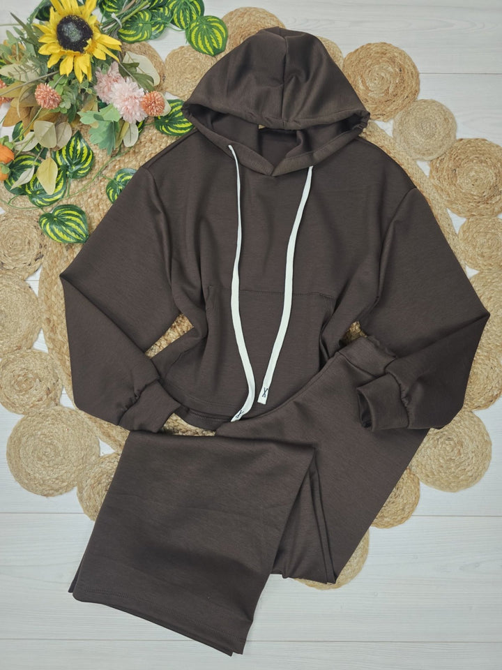 Completo tuta formato da felpa con cappuccio e pantaloni con elastico in vita Bordo Level Stores