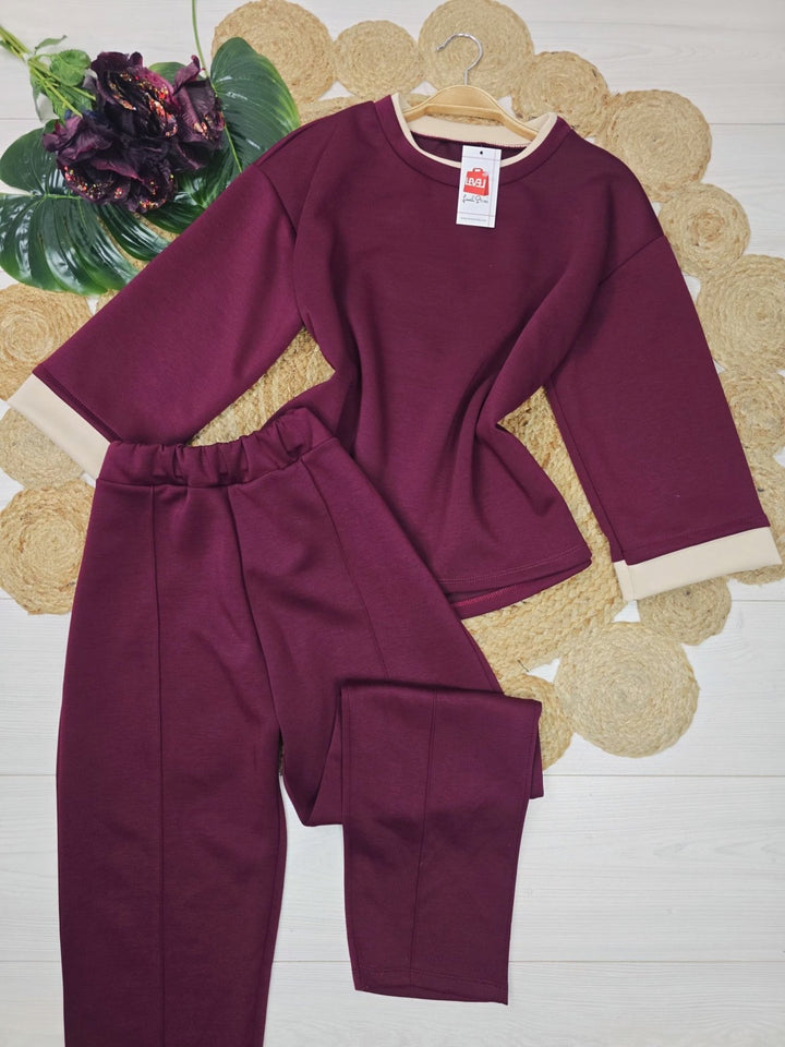 Completo tuta formato da felpa e pantaloni con elastico in vita morbido Bordo Level Stores