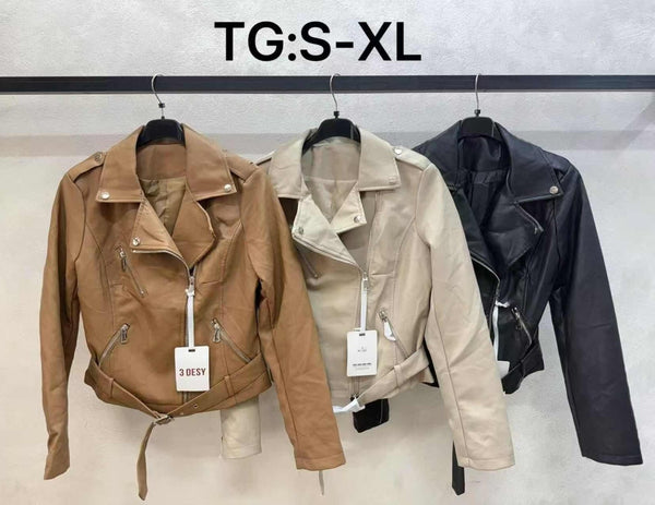 Giubbotto in ecopelle con zip con cintura con fodera Nero Level Stores